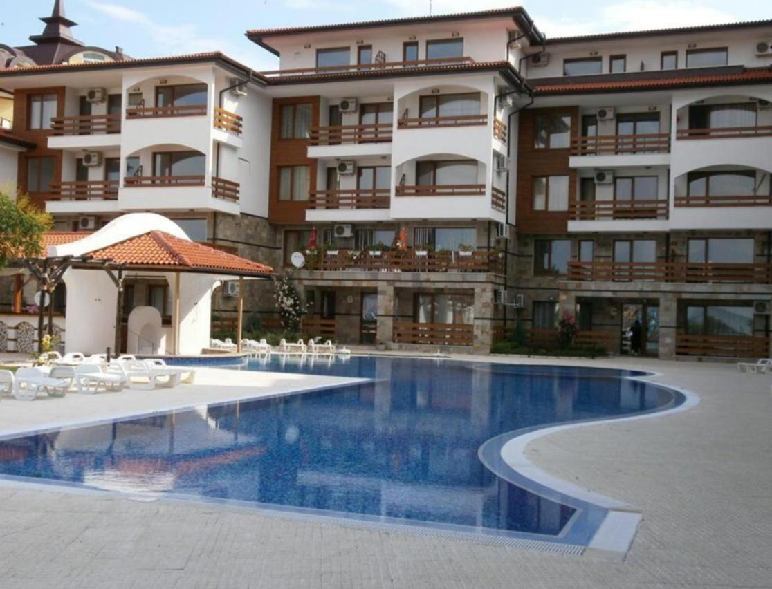 Apartment Robinson Beach Elenite First Line Sveti Vlas Exterior foto