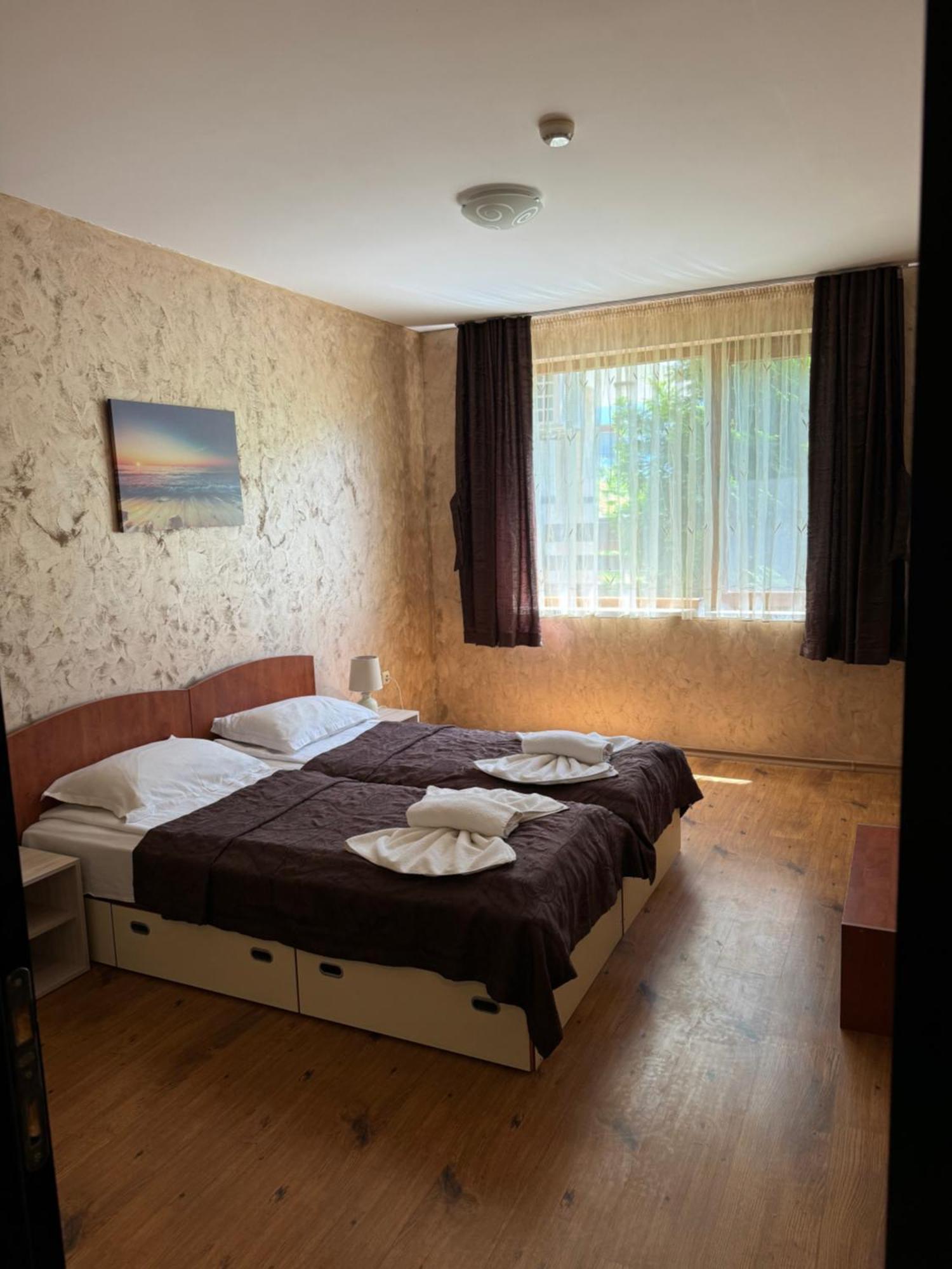 Apartment Robinson Beach Elenite First Line Sveti Vlas Exterior foto